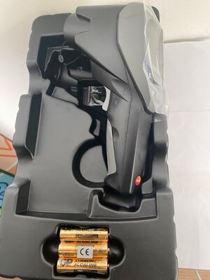 Testo 835-T2 Infrared Thermometer with Wide Measuring Range and High Accuracy for Dual Temperature Modes