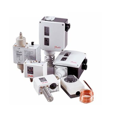 RT4 017-503666 Danfoss RT4 Series Thermostat All New Original Room Sensor SPDT Contact Function O17-5O3666