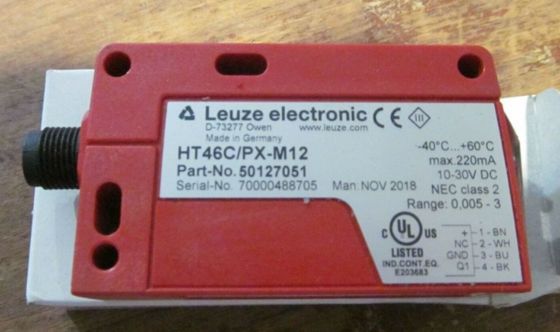 Leuze ET328.3/4P Optical Proximity Sensor for Industrial Use