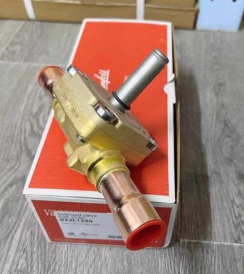 Danfoss EVR 20 Solenoid Valve 1/4 in 655 psig Brass Body