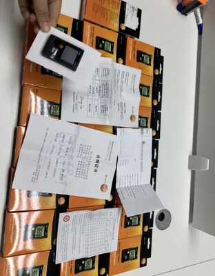 Testo 174H Mini-Datenlogger für digitale Temperatur- und Luftfeuchtigkeit mit Auflösung von 0,1 °C, -20 ~ +70 °C und USB-Schnittstelle