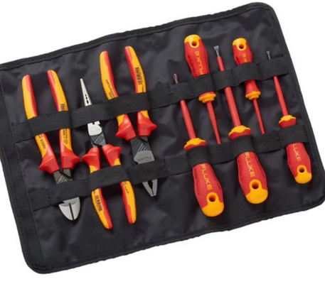 Fluke insulated hand tools starter kit IKST7,Insulation: 5 screwdrivers + 3 pairs of pliers,5067389