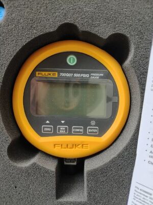 New and original Fluke 700G07 and 700G08 high-precision digital pressure gauges. Affordable inventory.