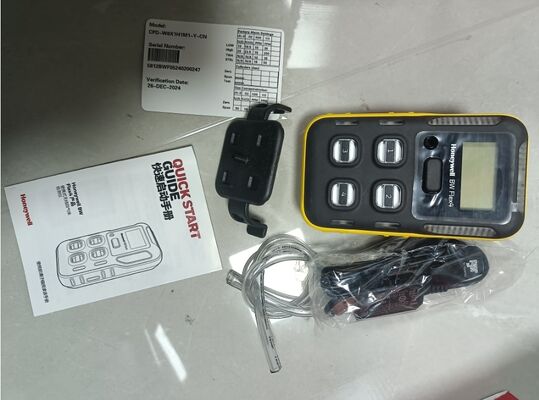 Honeywells   BW Flex  Portable Multi-Gas Monitor BW FLEX 4 LEL O2 CO2 SO 