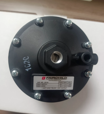 Fairchild Pneumatic Volume Booster with 250 psi Maximum Supply Pressure 150 psi Maximum Signal Pressure and 1:1 Input/Output Ratio